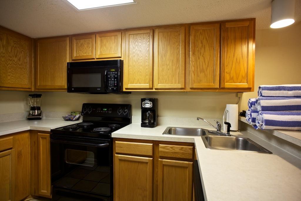 فندق Club Wyndham Westwinds Atlantic Beach الغرفة الصورة